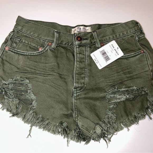 Free People shorts - Picture 3 of 7